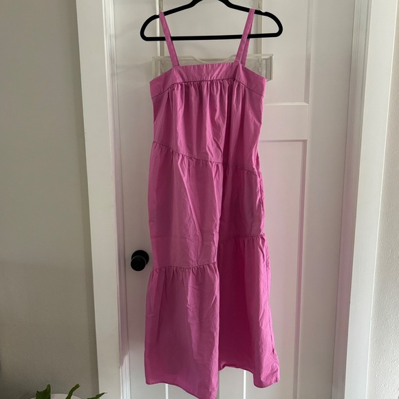 Donna Morgan Barbie Pink Maxi Dress Tiered Casual Sundress Size 4 Cotton - Picture 1 of 7